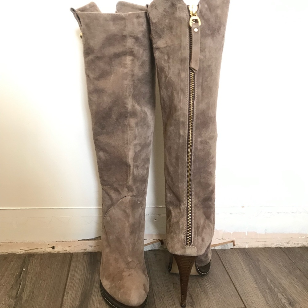 Perfect fall boots - Picture 2 of 2